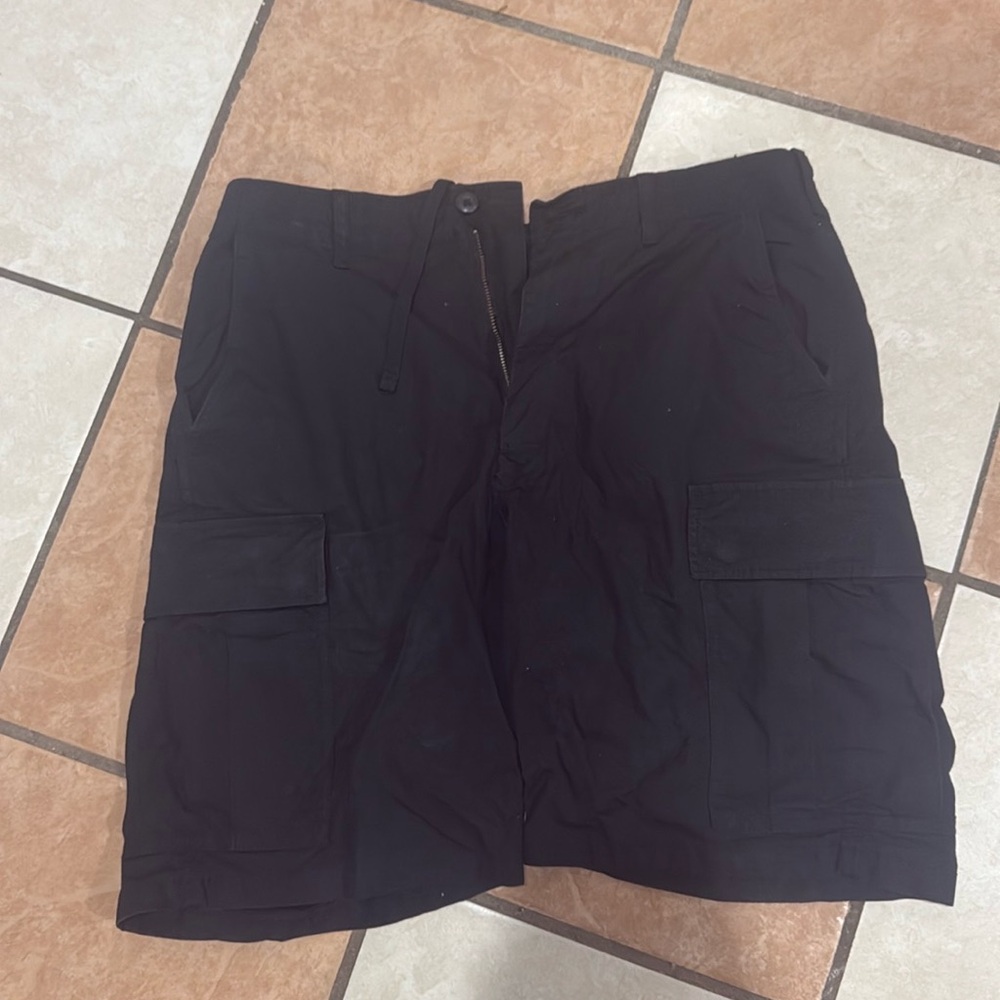 Uniqlo Cargo Shorts Black 8.5”